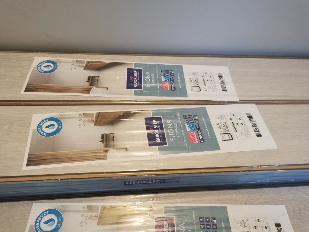 Laminaat : Quick-Step Eligna Engelse Eik Lichtgrijs EL 3573, Bricolage & Construction, Planches & Dalles, Neuf, Aggloméré, Enlèvement