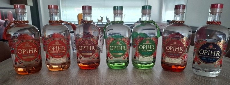 Lot van 7 flessen Opihr Gin in diverse smaken ( Nieuw), Verzamelen, Ophalen of Verzenden, Nieuw, Overige typen, Vol