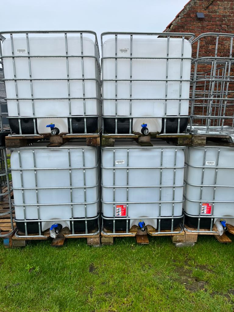 IBC containers op houten pallet 35 euro, Tuin en Terras, Regentonnen, Ophalen, Zo goed als nieuw