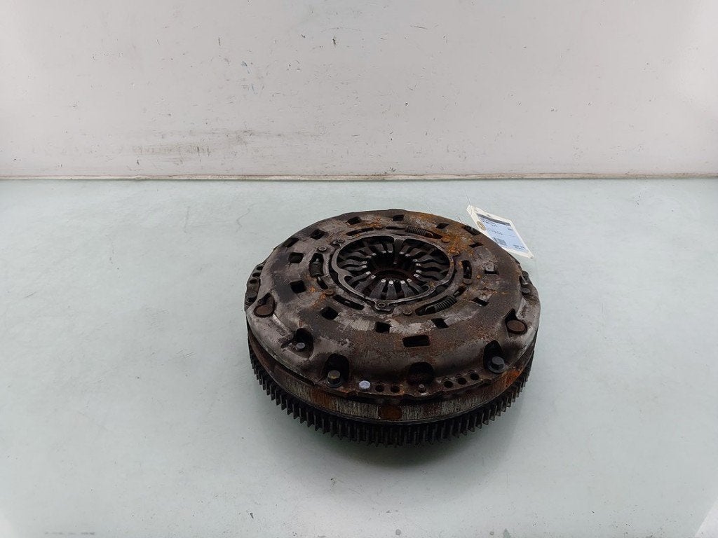VLIEGWIEL DUBBELE MASSA Ford Transit (01-2013/06-2024), Auto-onderdelen, Gebruikt, Ford