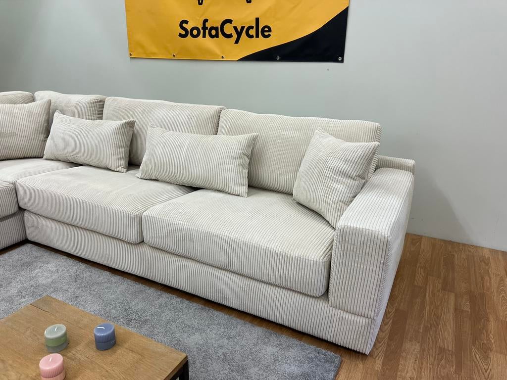 Overstock (Nieuwe) zetel - Beige Ribstof Hoekzetel, Ophalen of Verzenden, Zo goed als nieuw, SofaCycle, Info@sofacycle.be
