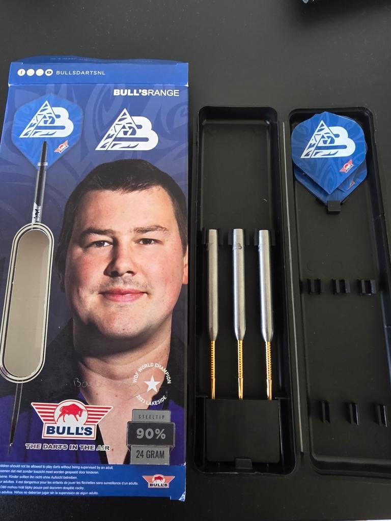 Bull's andy baetens 24gram, Ophalen of Verzenden, Pijlen
