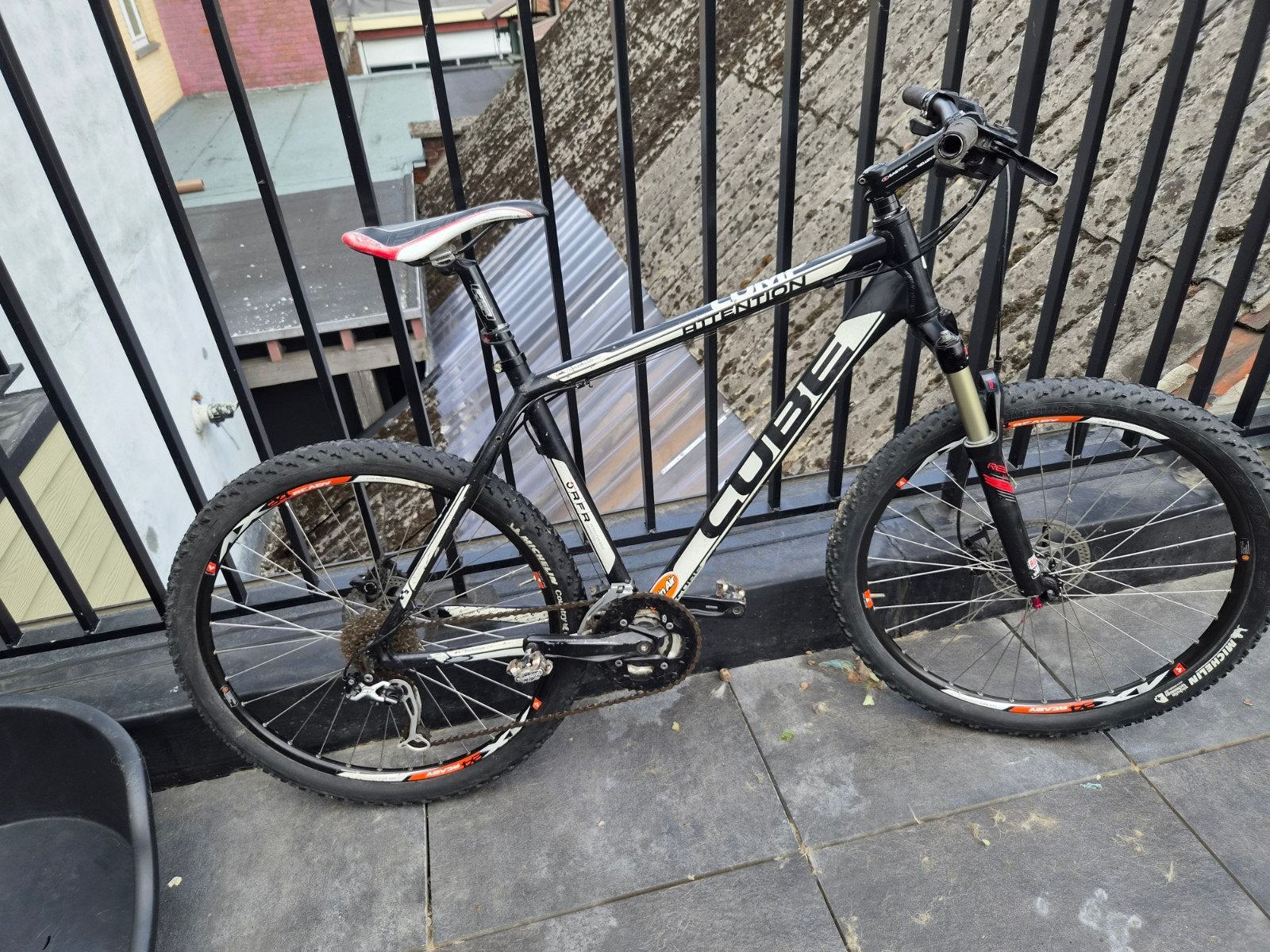 cube attention mtb 27 5, Vélos & Vélomoteurs, Enlèvement