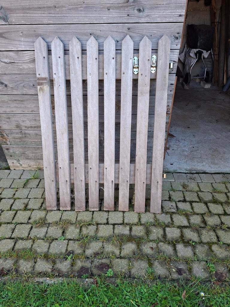 Clôture de jardin en teck, Enlèvement