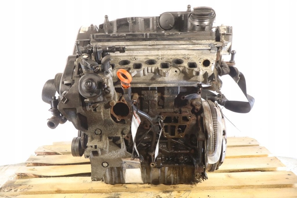 Moteur CFHF Nu SKODA YETI TOURAN OCTAVIA CADDY VW