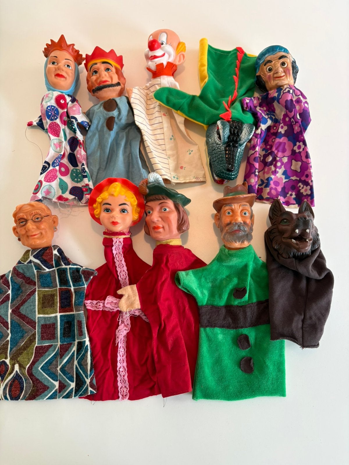Vintage poppenkast en poppen, Ophalen, Gebruikt