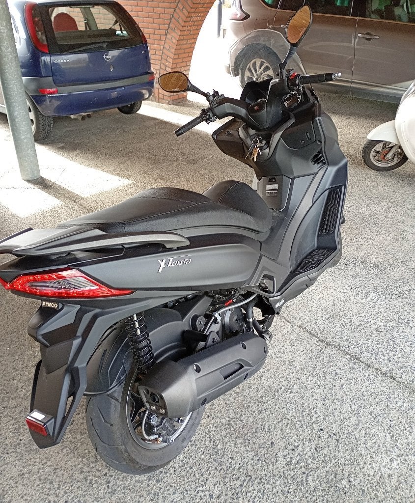 KYMCO X-TOWN 125 I, Vélos & Vélomoteurs, Scooters | Kymco, 125 cm³, Comme neuf, Enlèvement, Essence