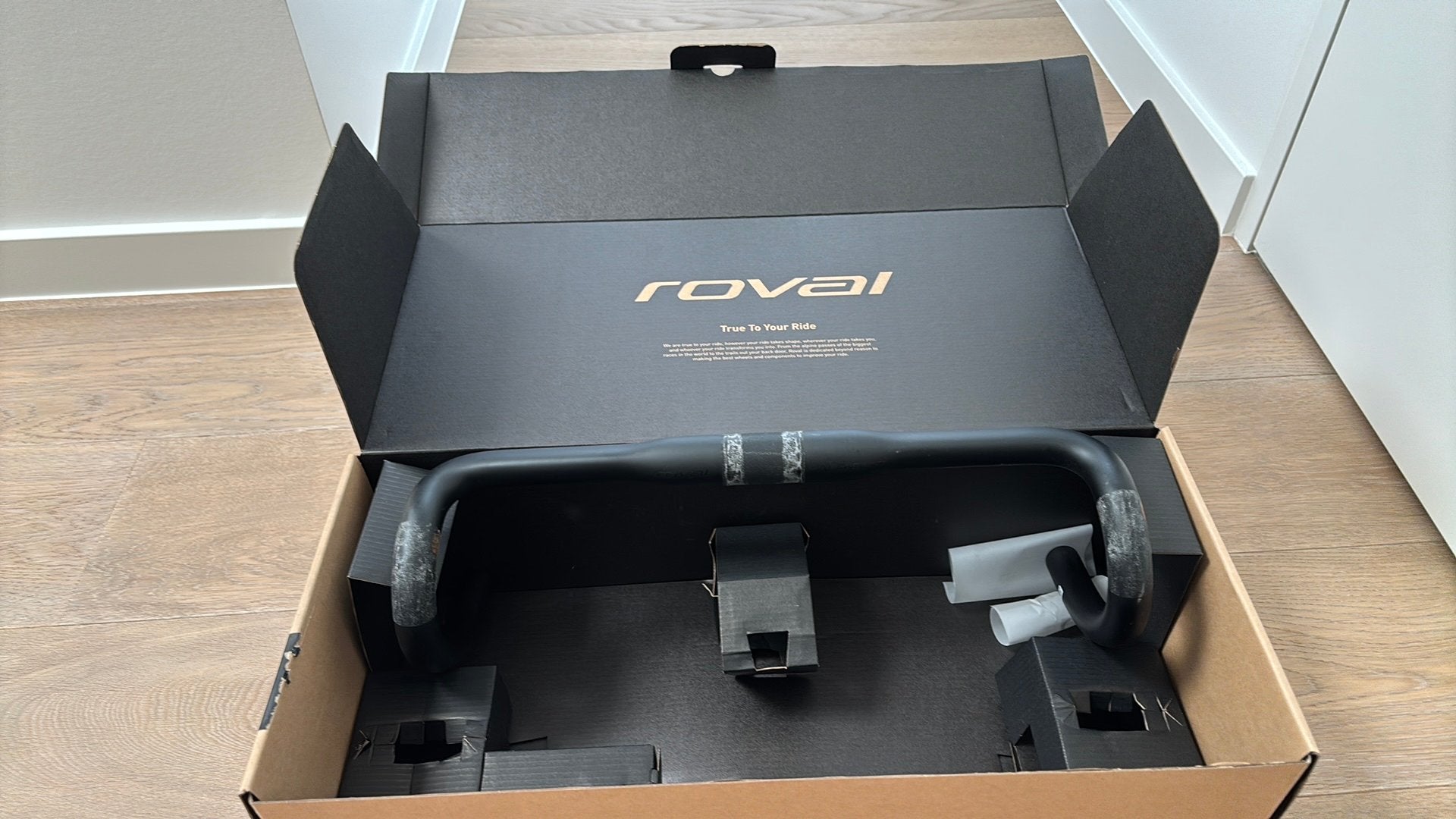 Roval Alpinest carbon stuur 40 cm. 1 keer gebruikt!, Enlèvement ou Envoi, Comme neuf, Autres types