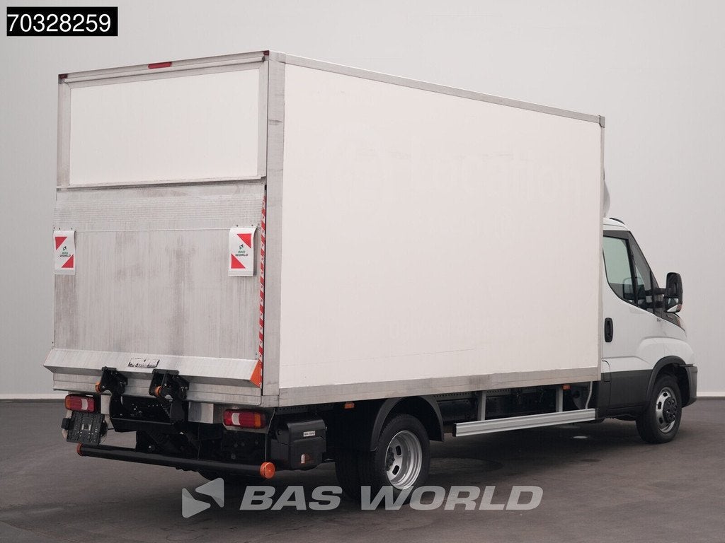 Iveco Daily 35C16 3.0L Laadklep Dubbellucht 160PK Meubelbak, Stof, Gebruikt, Euro 6, 4 cilinders