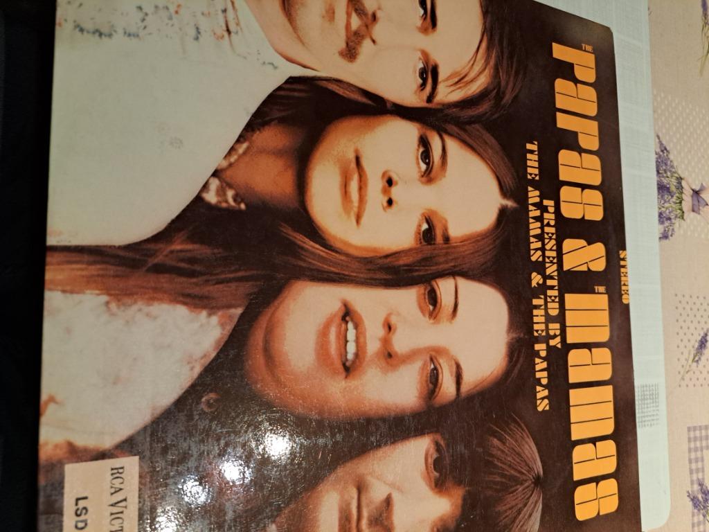 The mama, and the papa,s, Enlèvement ou Envoi