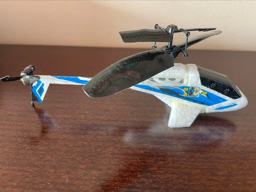 Hélicoptère miniature Picooz - commande infrarouge, Hobby & Loisirs créatifs, Modélisme | Avions & Hélicoptères, Comme neuf, Enlèvement
