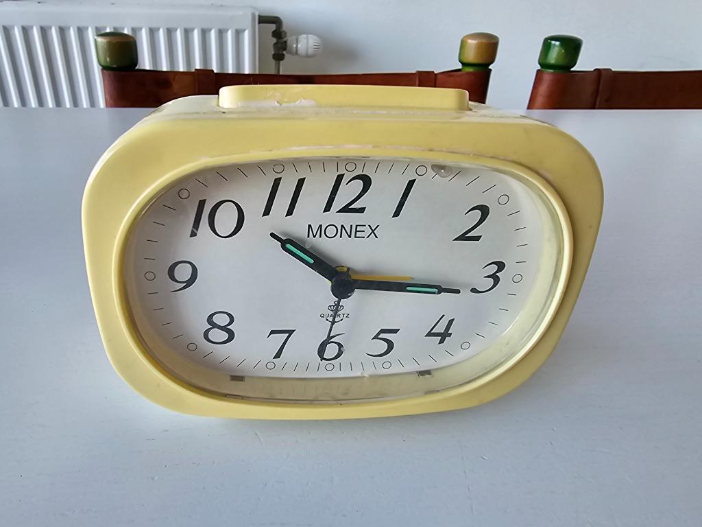 Vintage wekker monex quartz, Ophalen of Verzenden