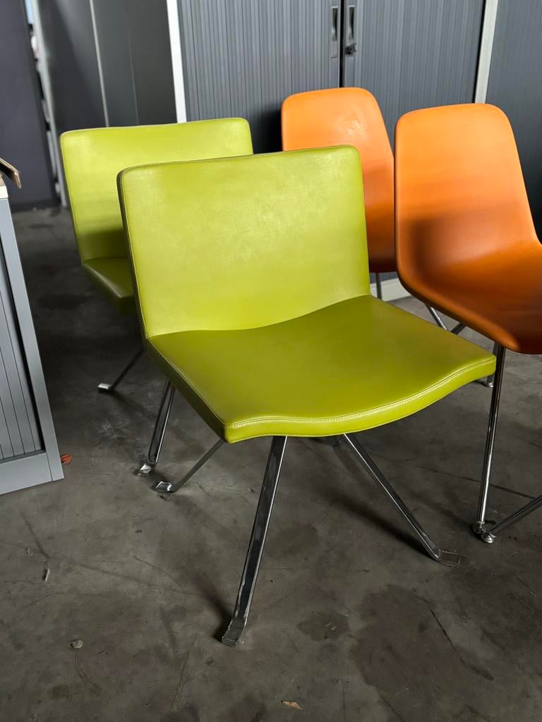 Lounge Stoelen merk TONON. ITALY. Goede staat!, Ophalen, Zo goed als nieuw