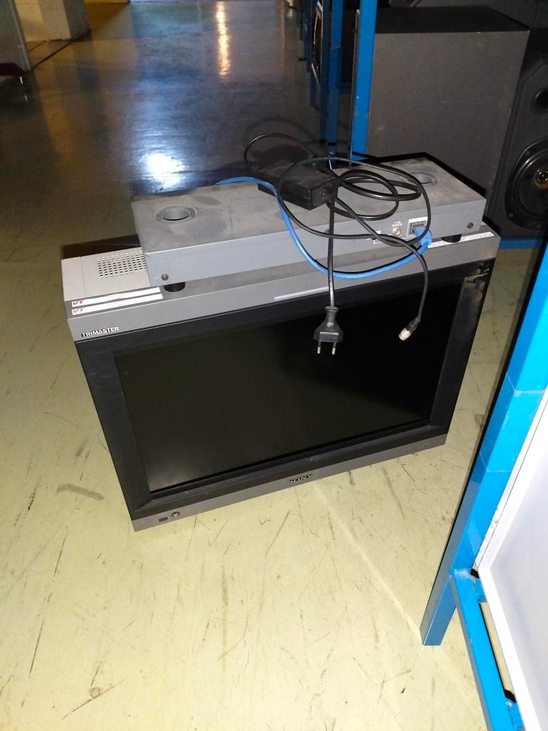 Moniteur BARCO & Sony, Computers en Software, Monitoren, Ophalen, Gebruikt