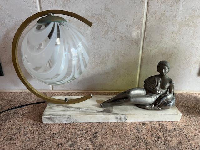 Art deco tafellamp, Ophalen