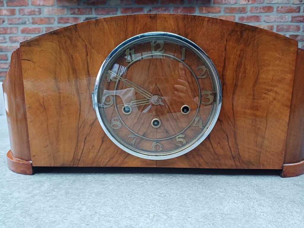 Schoorsteenklok, Ophalen