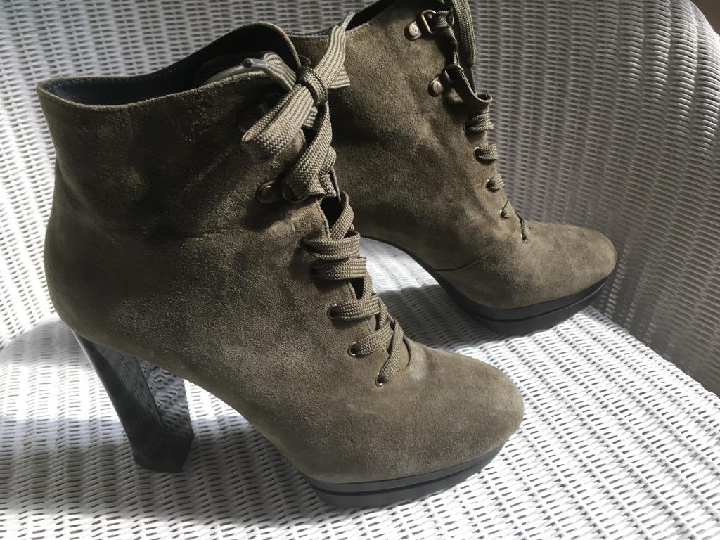 Hogan khaki daim plateaulaarsjes - 38 - NP 385 euro, Overige kleuren, Lage of Enkellaarzen, Ophalen of Verzenden, Hogan