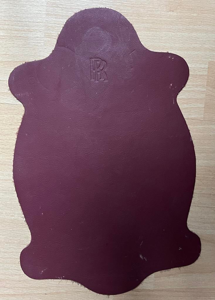 Tapis de souris en cuir Rolls Royce, Envoi