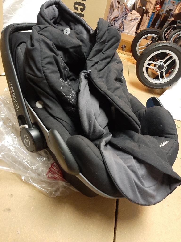 maxi cosy pebbles easyfix, Kinderen en Baby's, Autostoeltjes, Gebruikt, Isofix, Maxi-Cosi, Ophalen