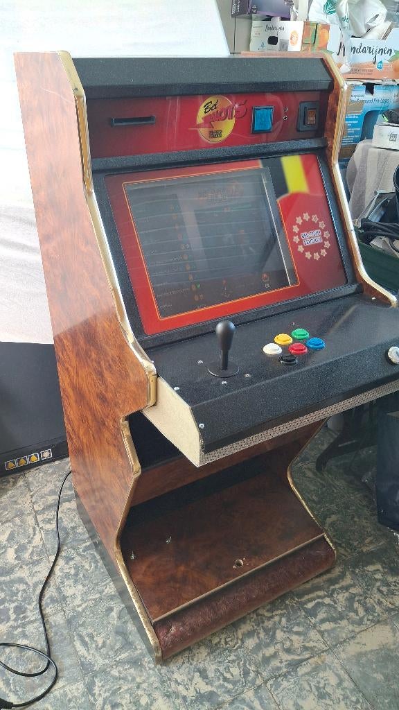 Omgebouwde gamekast (met pandora box) 1 player, Verzamelen, Ophalen, Zo goed als nieuw, Met sleutels