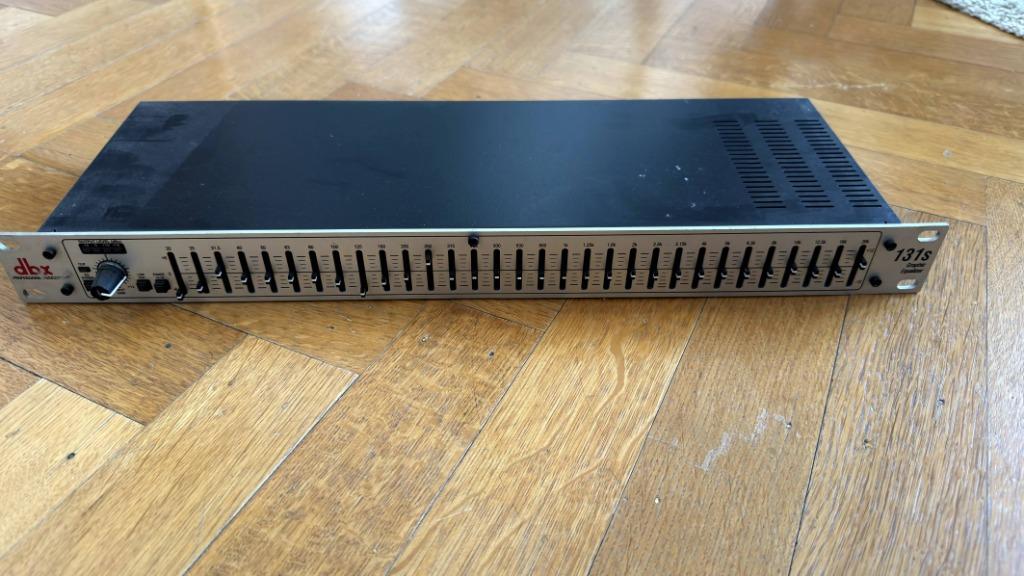 DBX 131s Graphic EQ, Enlèvement, Utilisé, Equalizer ou Égaliseur