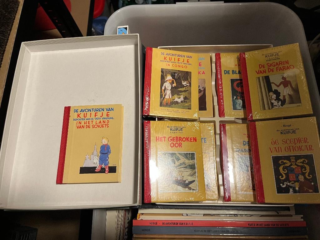 Lekturama unieke mini albums Kuifje 9st ipv 8st, Ophalen of Verzenden