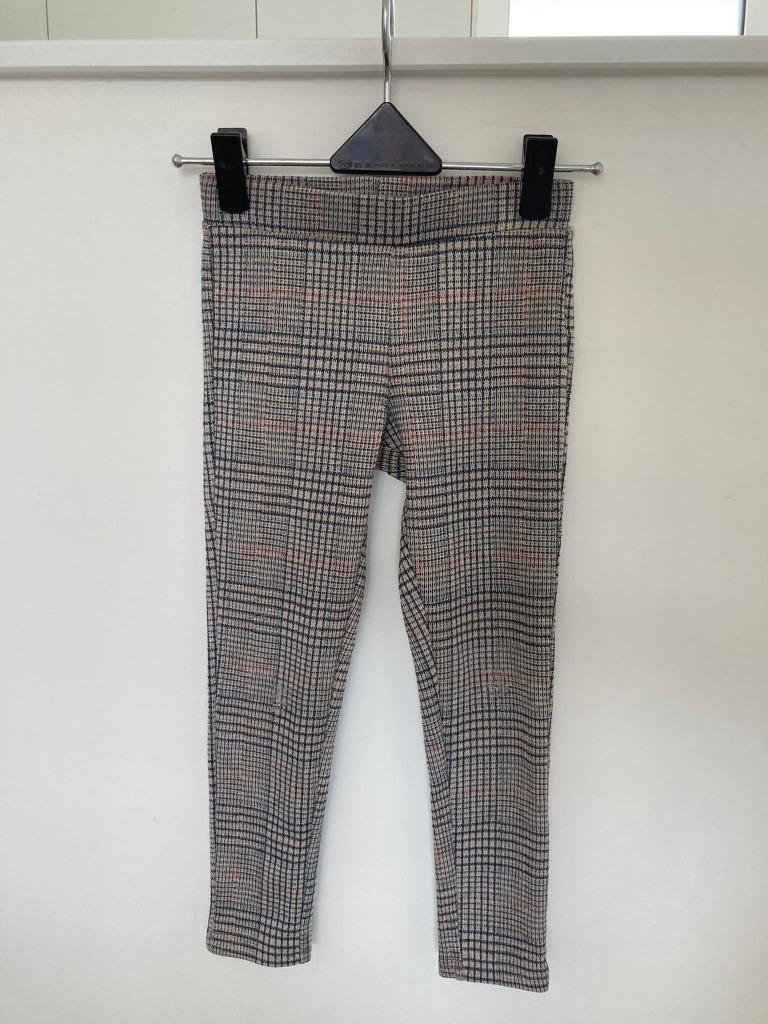Broek C&A maat 122 heel goede staat, Kinderen en Baby's, Kinderkleding | Maat 122, Broek, Gebruikt, C&A, Meisje