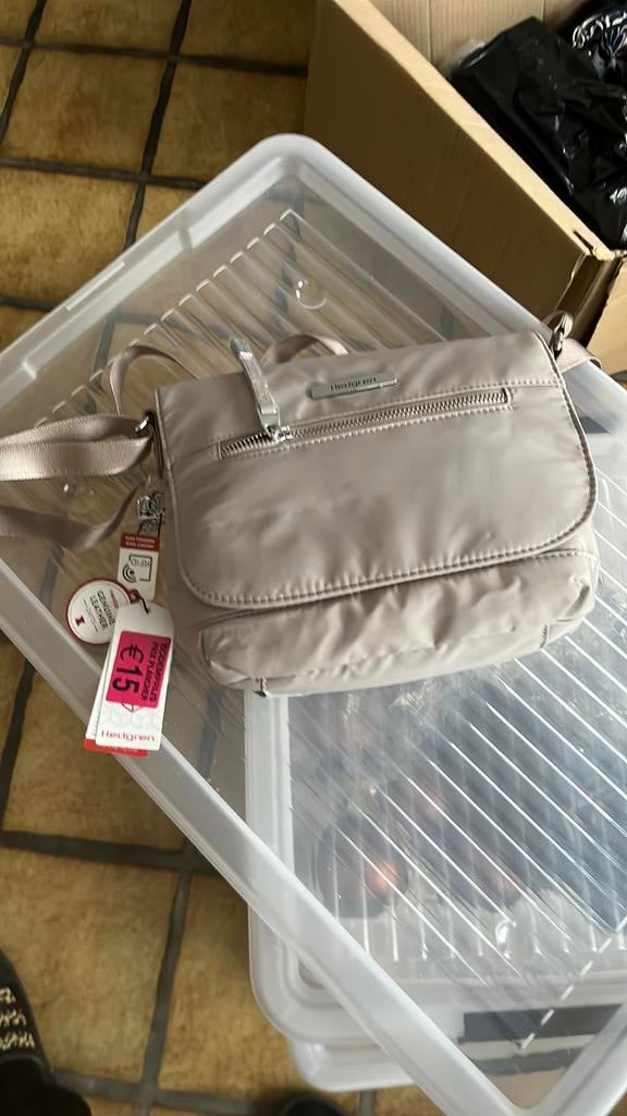 Hedgren nieuwe tas, Ophalen, Nieuw