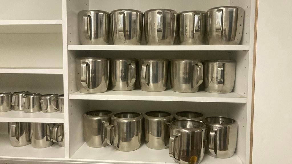 Inox kannen, Ophalen, Zo goed als nieuw, Overige materialen
