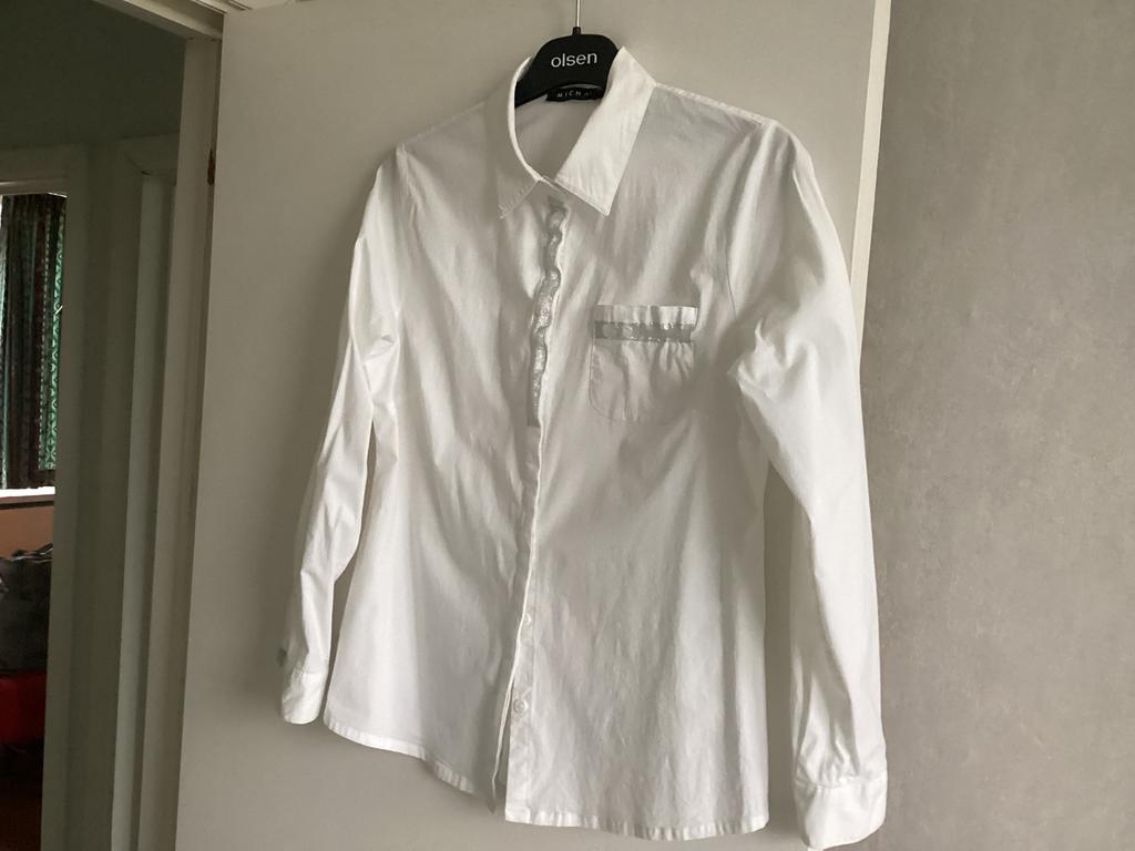 Super mooie chemisier Micha, Kleding | Dames, Blouses en Tunieken, Zo goed als nieuw, Maat 38/40 (M), Wit, Ophalen of Verzenden