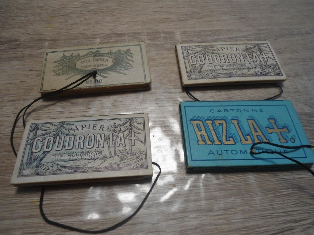 Lot de 4 Anciens Carnet de Feuilles a Cigarettes Pleins., Enlèvement ou Envoi, Comme neuf, Autres types