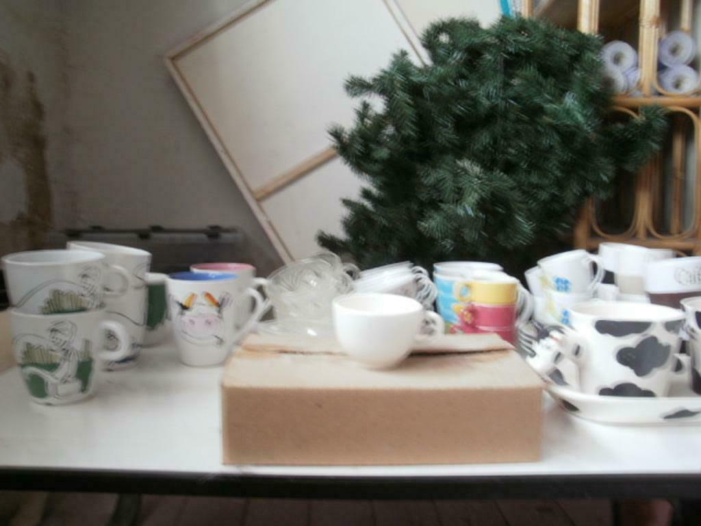 divers lots de tasses et mugs, Enlèvement ou Envoi, Comme neuf, Autres matériaux, Autres styles
