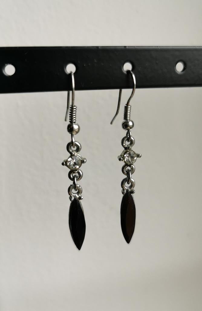 Lange oorbellen zilver/zwart, Bijoux, Sacs & Beauté, Boucles d'oreilles, Enlèvement ou Envoi, Utilisé, Pendantes, Noir