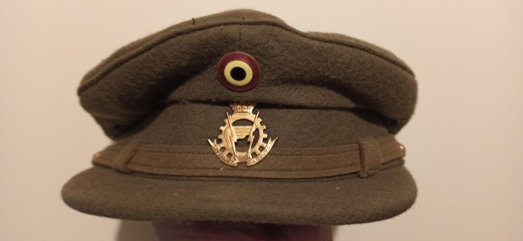 Képi, Enlèvement ou Envoi, Armée de terre, Casque ou Béret
