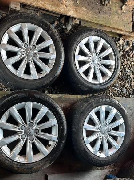 Audi A3 banden en velgen, Auto-onderdelen, Banden en Velgen, Ophalen, Gebruikt, 16 inch, 205 mm