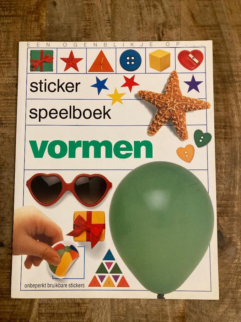 Sticker speelboek: vormen, Kinderen en Baby's, Ophalen of Verzenden, Nieuw, Puzzelen