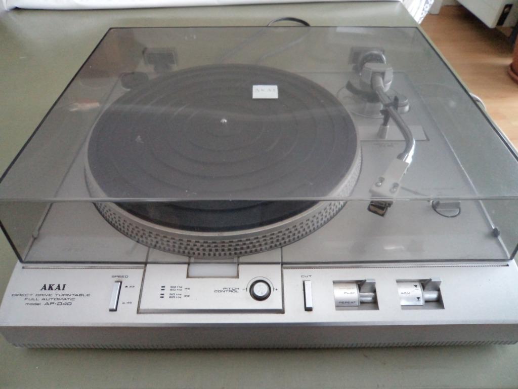 Platine Akaï AP-D40 full auto + Shure M95ED, Tourne-disque, Enlèvement, Utilisé, Akai
