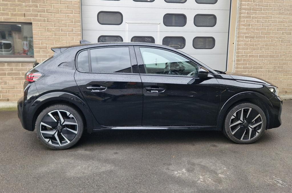 Peugeot 208 1.2 Turbo GT, Auto's, Peugeot, 0 kg, 0 cilinders, 0 kg, Zwart