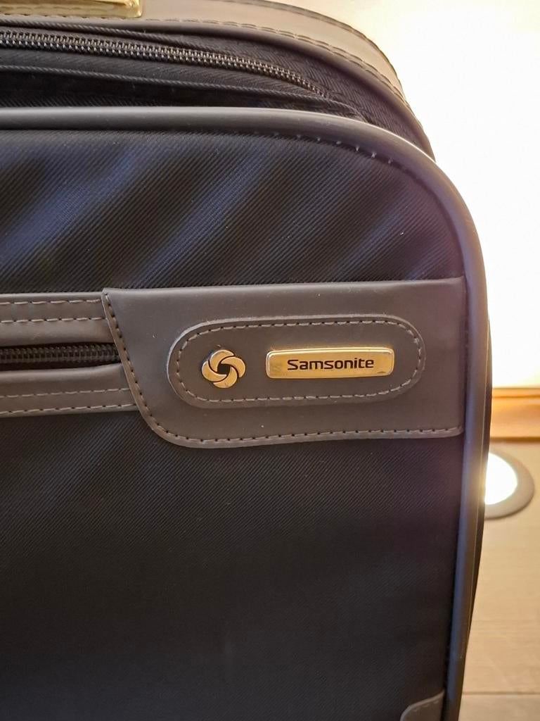 Samsonite, Enlèvement ou Envoi, Comme neuf