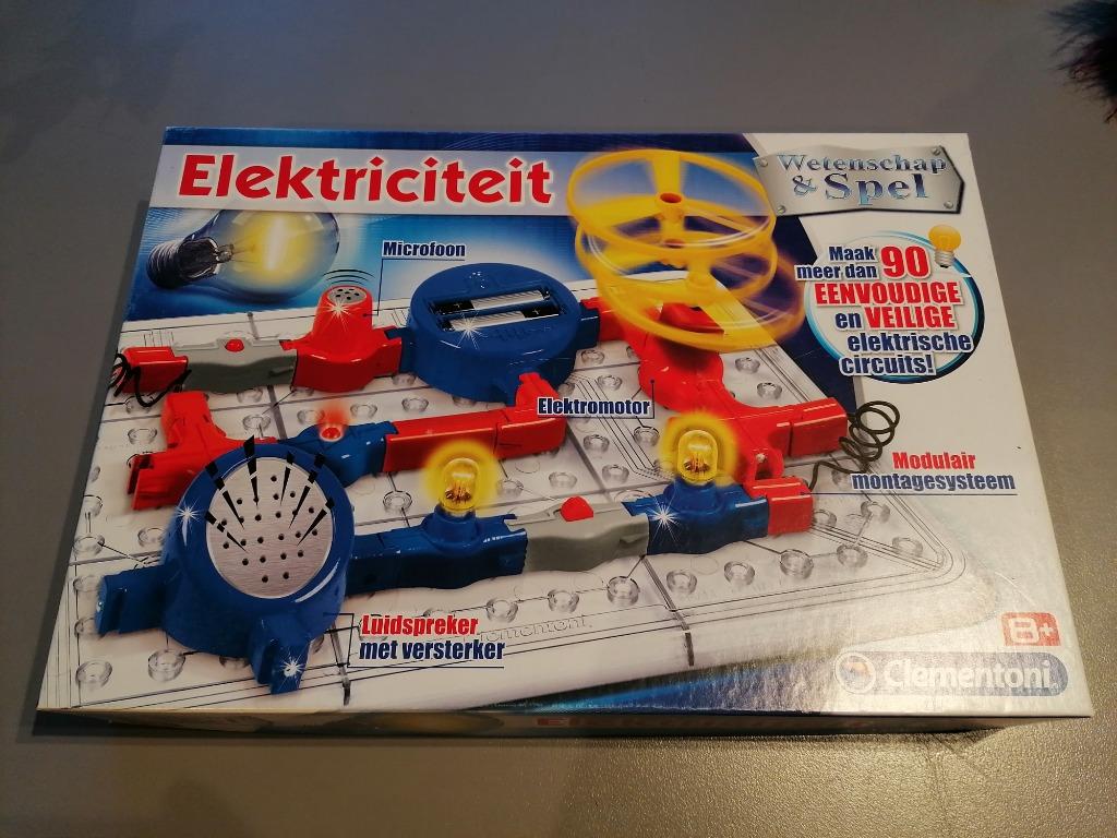 Electriciteit - wetenschap en spel - Clementoni, Kinderen en Baby's, Speelgoed | Educatief en Creatief, Ophalen of Verzenden, Zo goed als nieuw