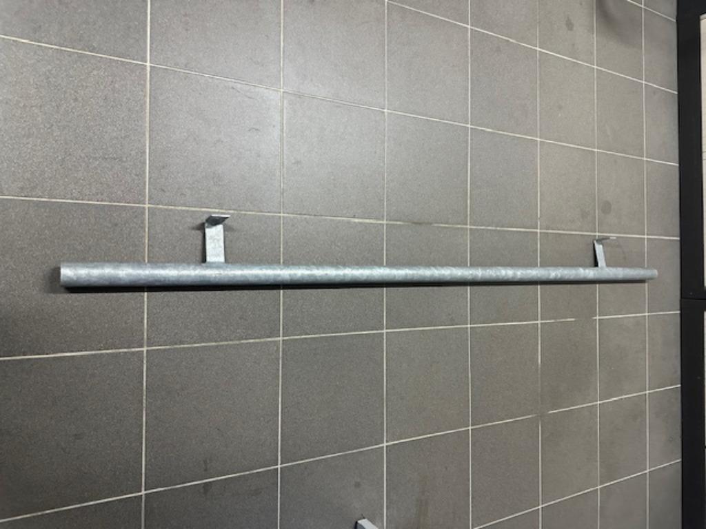 Leuning, Doe-het-zelf en Bouw, Ophalen, Zo goed als nieuw