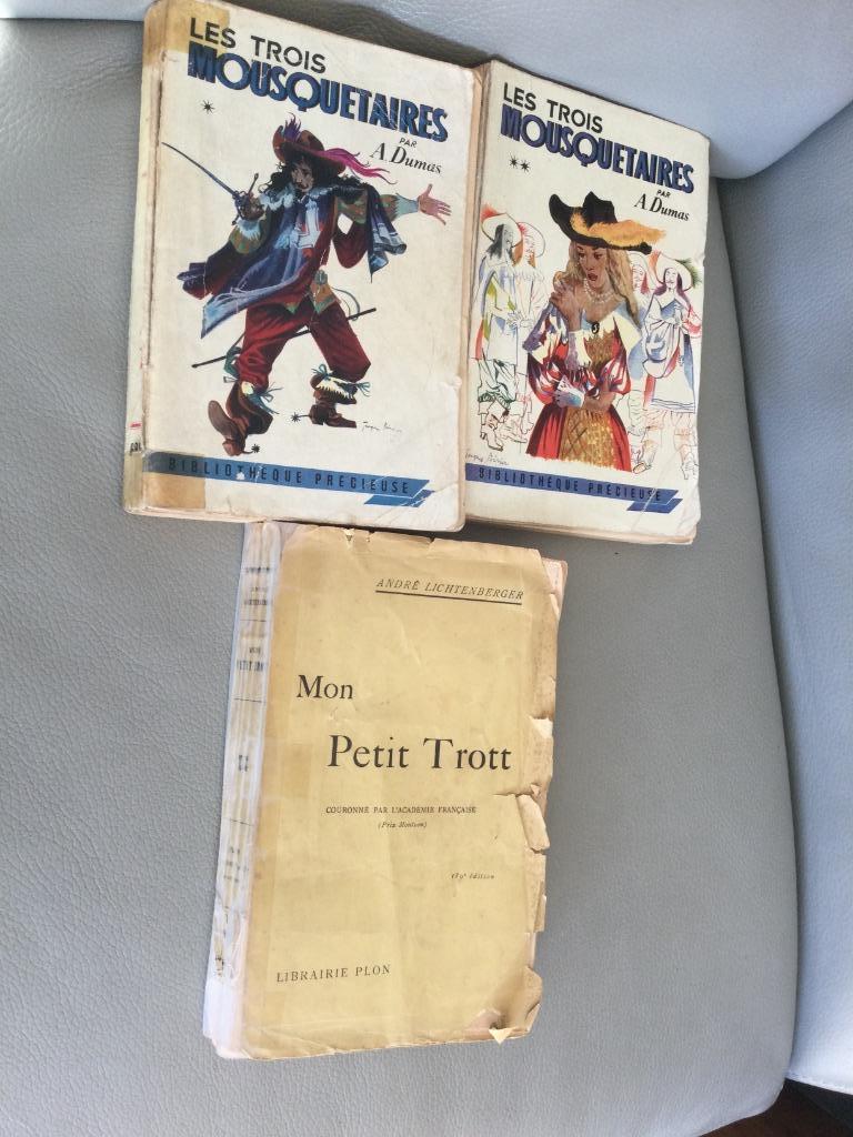 „DE 3 MUSKETIERS” 1953/"PETIT TROTT” 1924, Antiek en Kunst, Ophalen of Verzenden, DUMAS/LICHTENBERGER