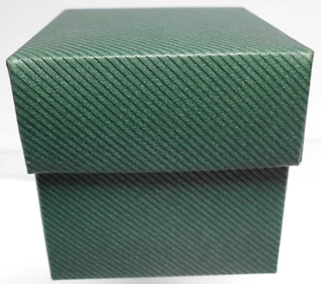 Bedankje Kubus groen geribd doopsuiker doosje - 25 stuks 8€, Ophalen, Nieuw, Kraamcadeau