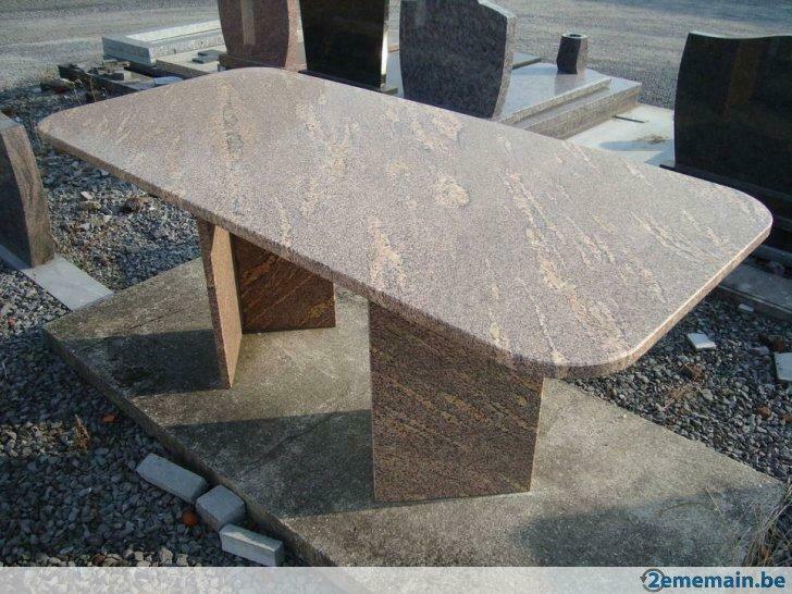 Table en granit, Enlèvement, Neuf