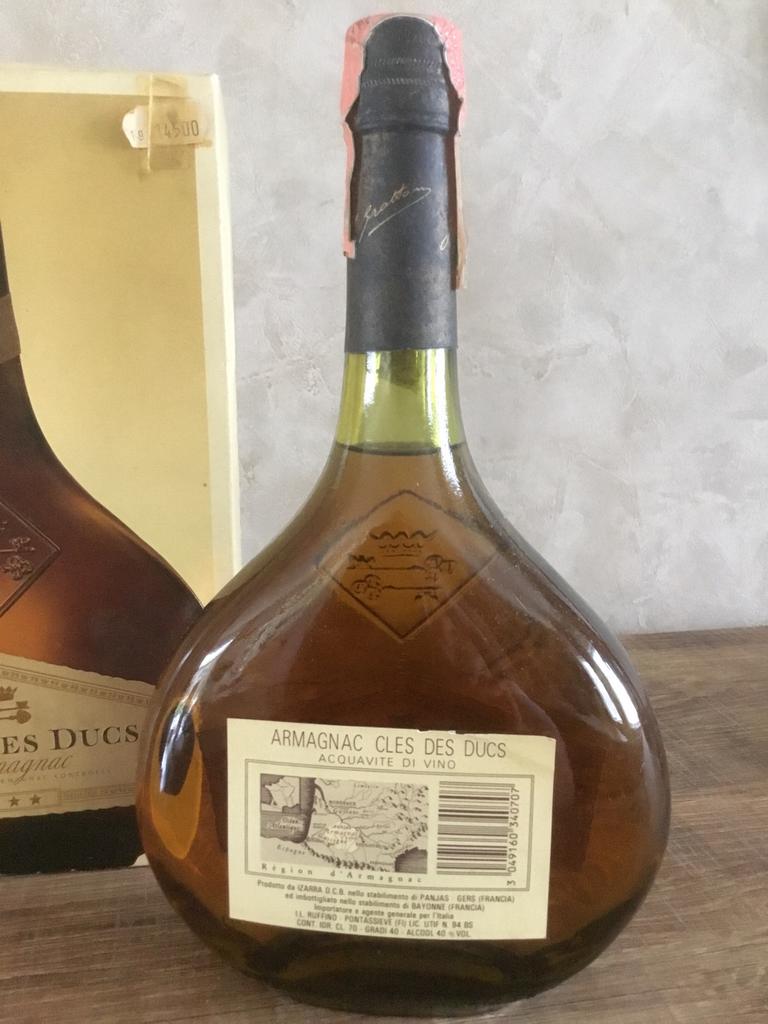 Armagnac, Verzamelen, Ophalen, Zo goed als nieuw