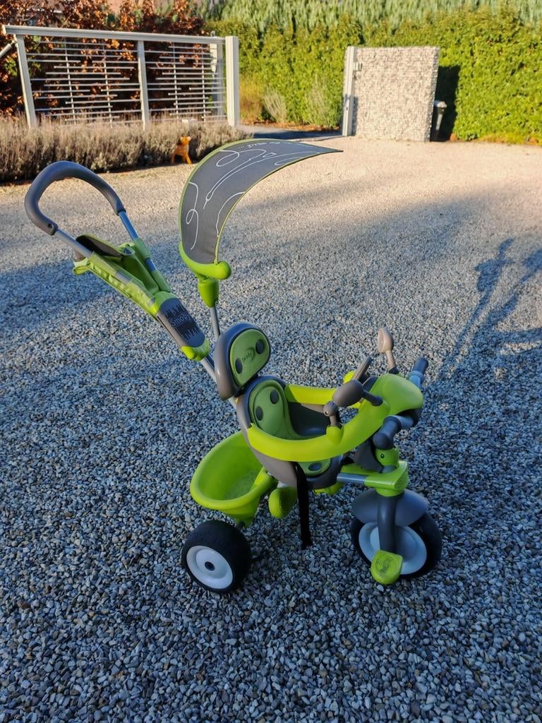 Tricycle évolutif Smoby vert, Vélos & Vélomoteurs, Vélos | Tricycles pour enfants, Utilisé, Tige de poussée, Siège réglable, Enlèvement