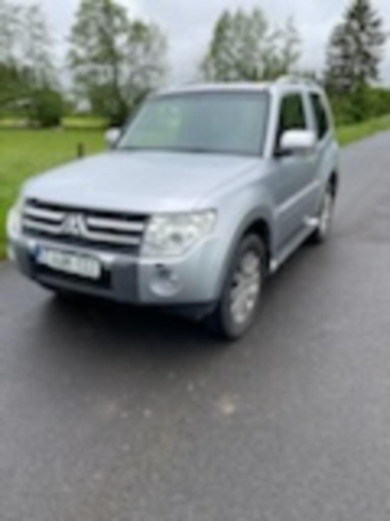 mitsubishi pajero 3.2 did, Autos, Mitsubishi, Argent ou Gris, Achat, Entreprise, 2 places