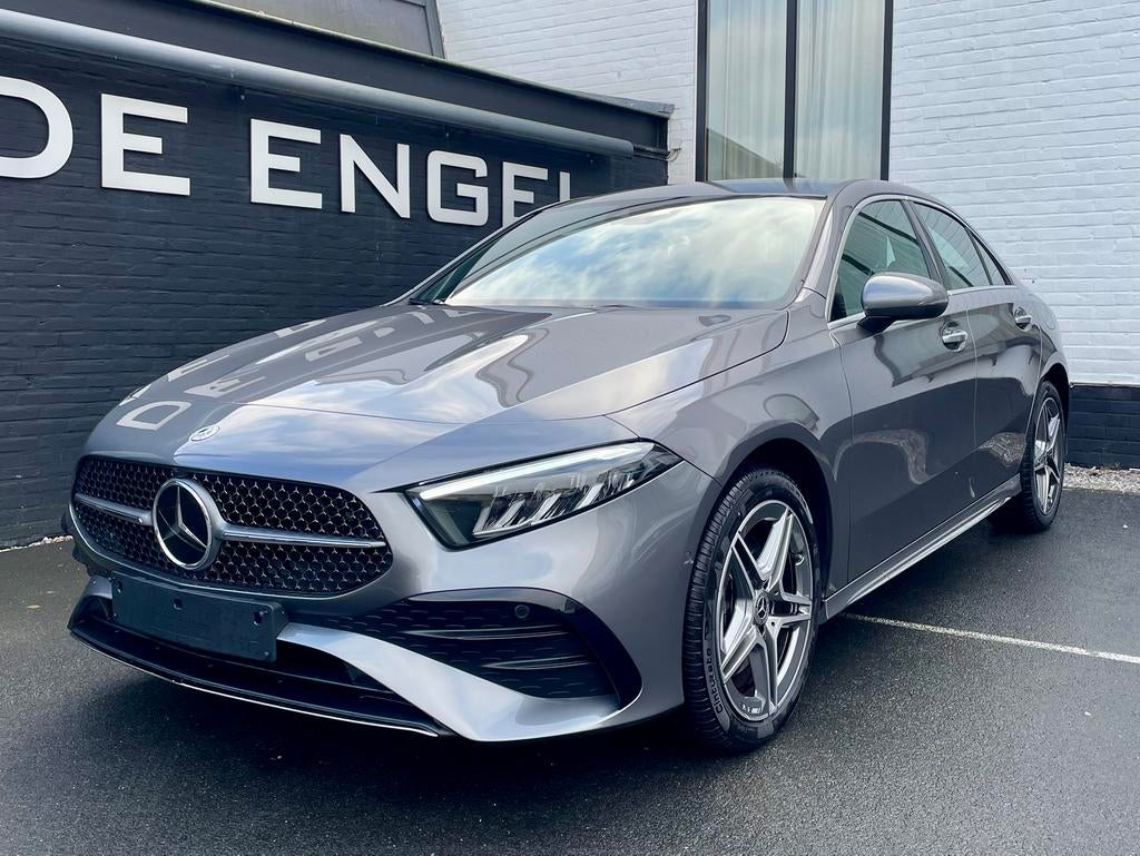 Mercedes A 250e Limo FACELIFT AMG line, Auto's, Mercedes-Benz, 4 deurs, 4 cilinders, USB, 120 kW