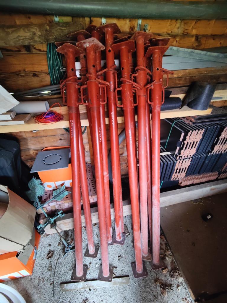 11 stuks - Schoor 160-290cm regelbaar, Doe-het-zelf en Bouw, Ophalen, Zo goed als nieuw