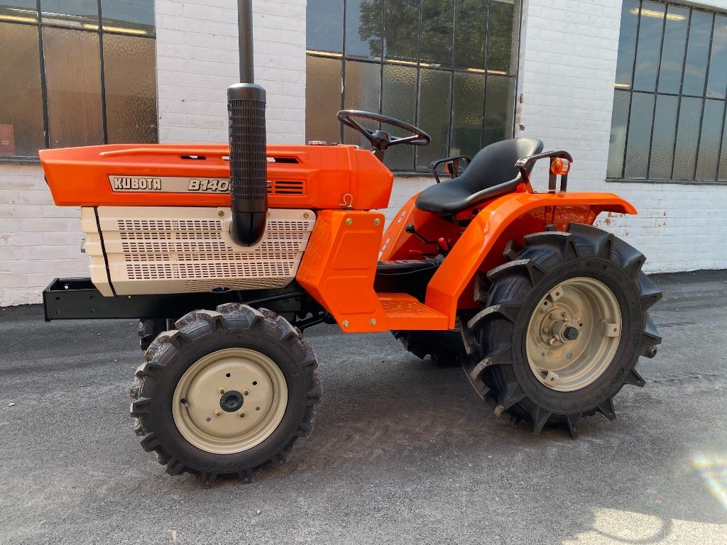 Tracteur Kubota B1400 - 4x4 - 19CV - MICROTRACTORS.COM, Articles professionnels, Autres marques, Jusqu'à 2500, Jusqu'à 80 ch, Enlèvement